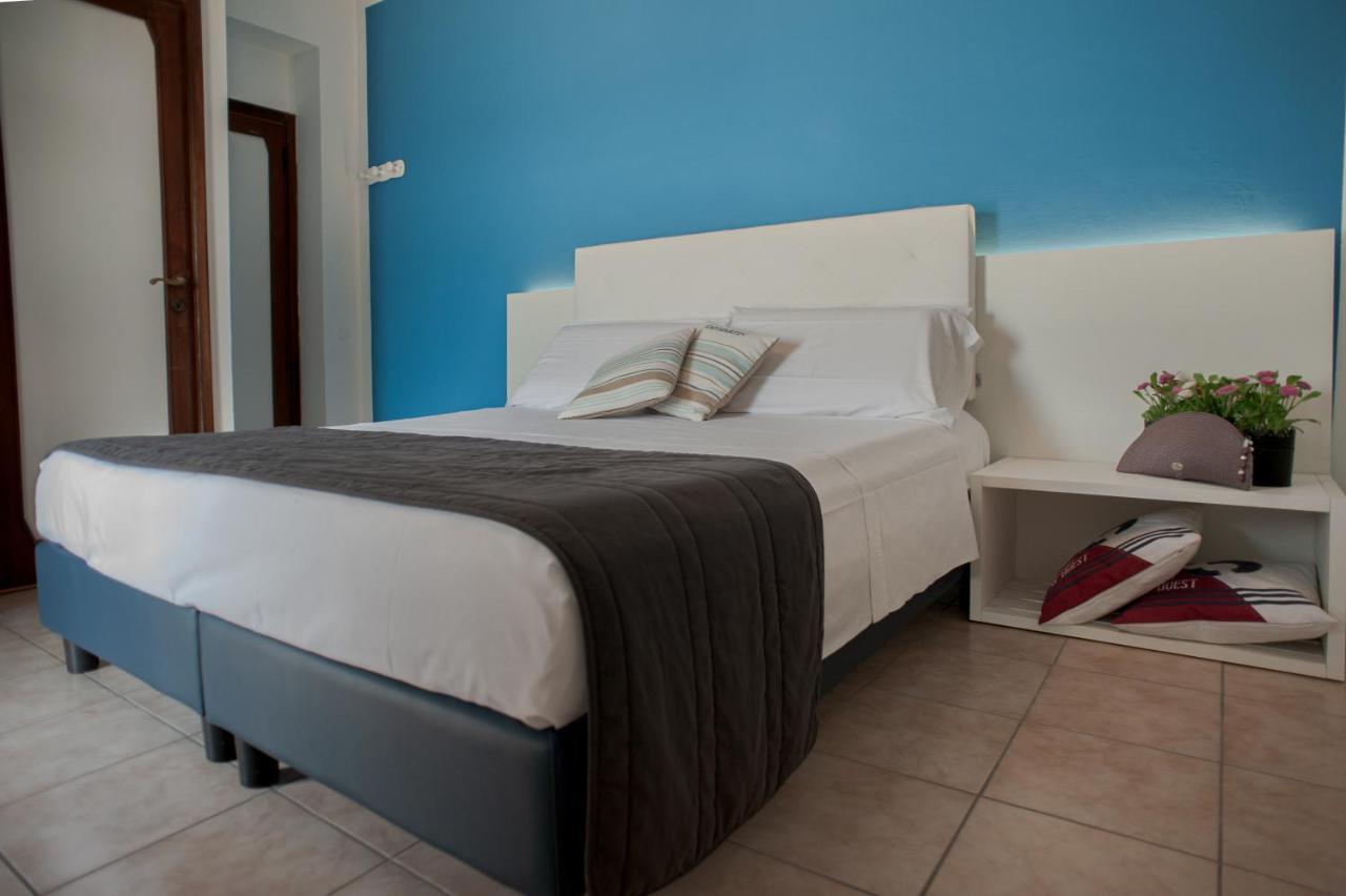 Baron Beach Hotel Scauri  Extérieur photo